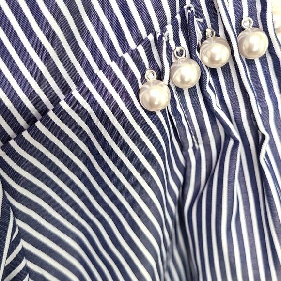 J.O.A Stripped Puff Sleeve Embroidered in Pearls - Picture 5 of 7